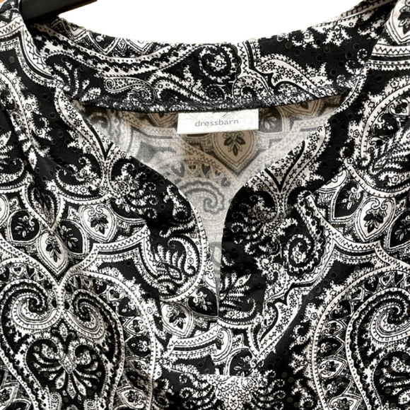 Dressbarn Black & White Sequined Pullover Size Large 3/4 Sleeve Top - Picture 3 of 6